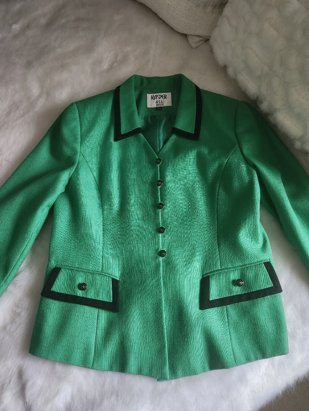 Kasper Blazer in Kelly Green - WOW